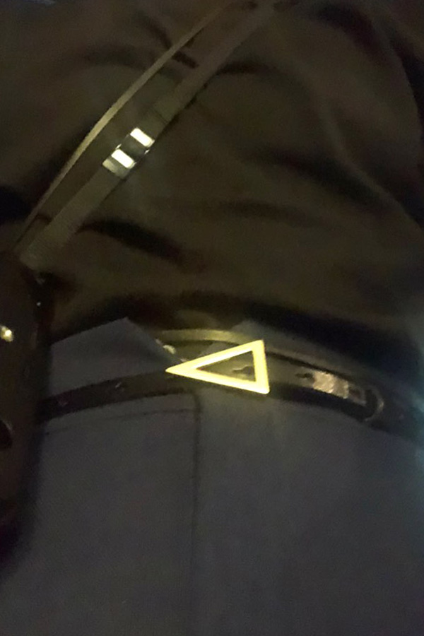 arrow buckle slim belt